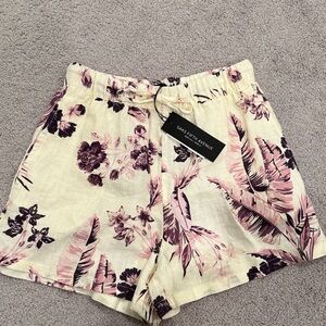 NWT Saks Fifth Avenue High Waist Floral Shorts - Cream and Purple XS